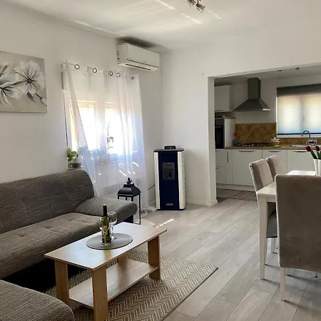 Apartamento Ivica Zadar